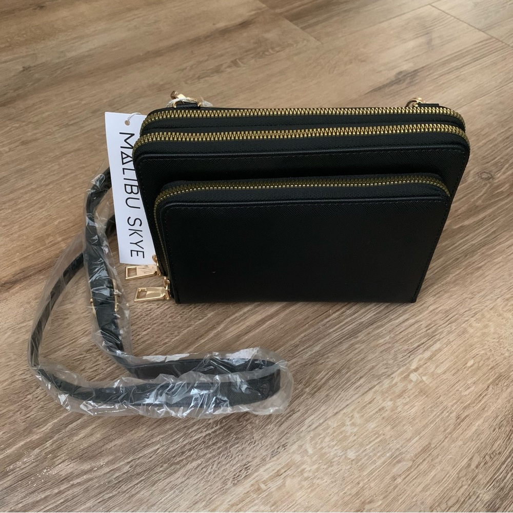 NWT Malibu Skye black Sarah double compartment wallet purse